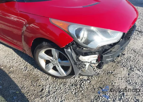 2013 Hyundai Veloster Base W/Gray z USA, uszkodzony, nr VIN KMHTC6ADXDU128703